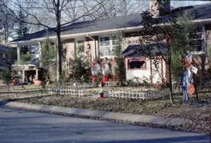 Christmas House 1977001